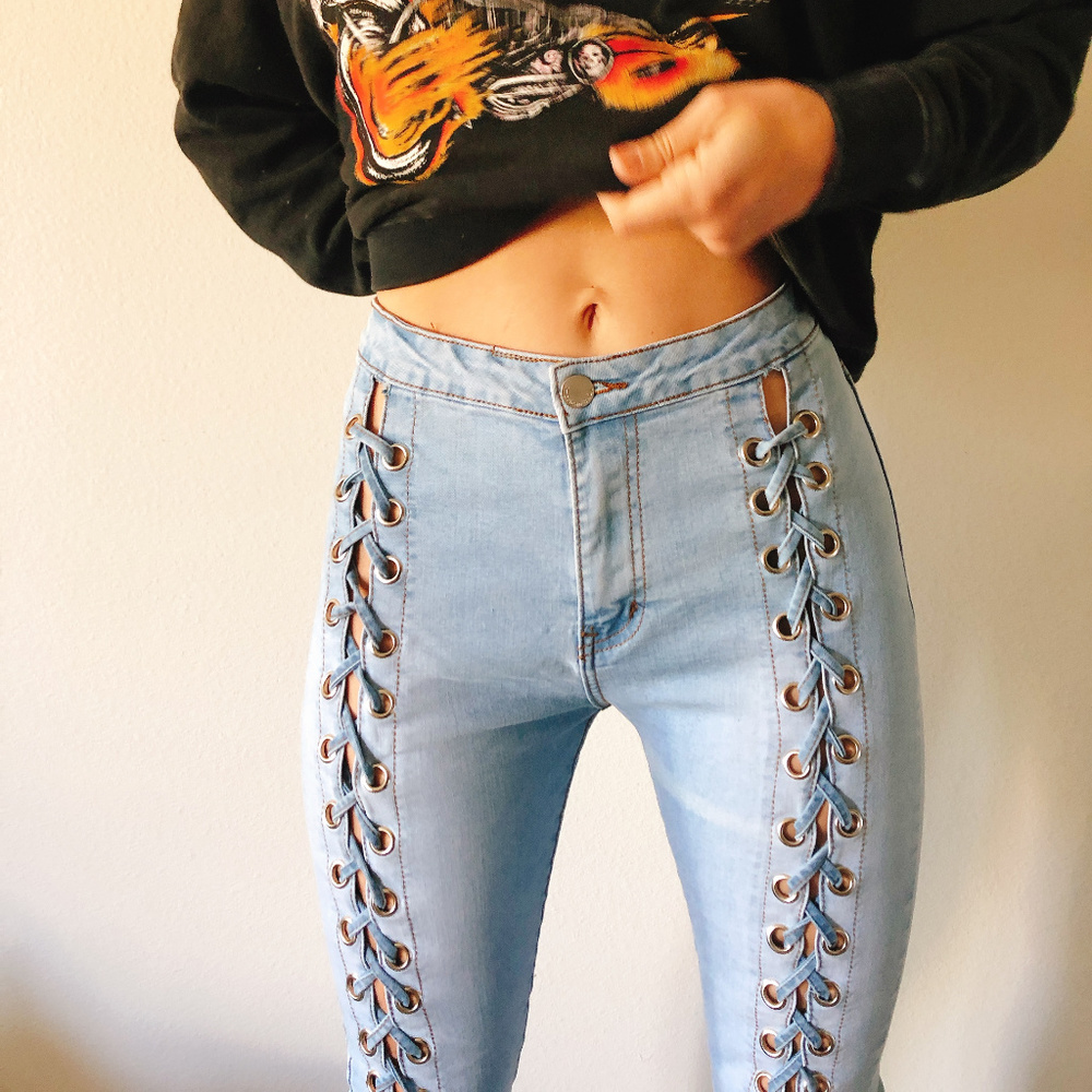 Lace Up jeans